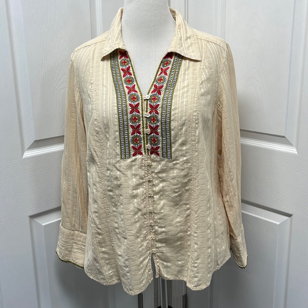 Avenue Embroidered V-Neck Cotton Long Sleeve Blouse Size 22/24